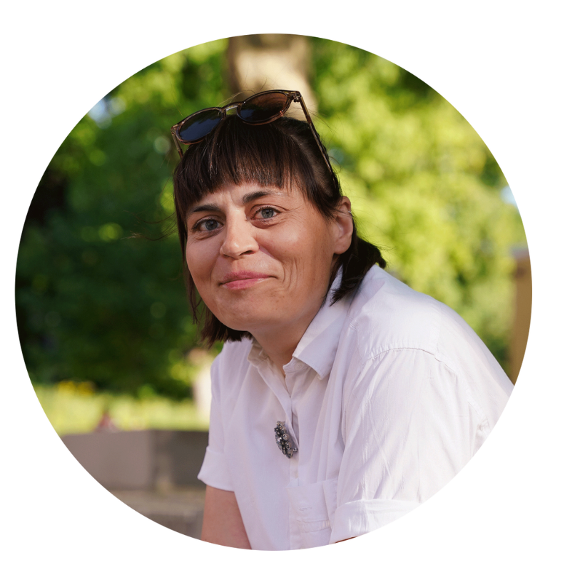 Marie Gutmann lächelt in die Kamera